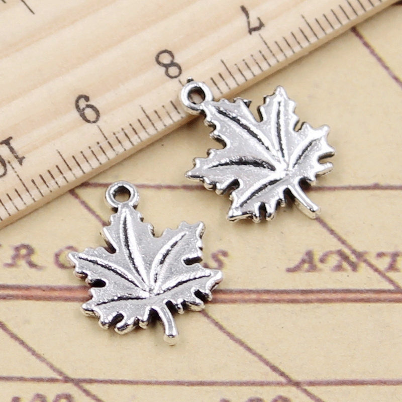 Vintage Fashion Canada - 20Pcs CharmsแคนาดาMaple Leaf 20X15Mmเงินทิเบตจี้เครื่องประดับโบราณทำDIY Handmade Craft