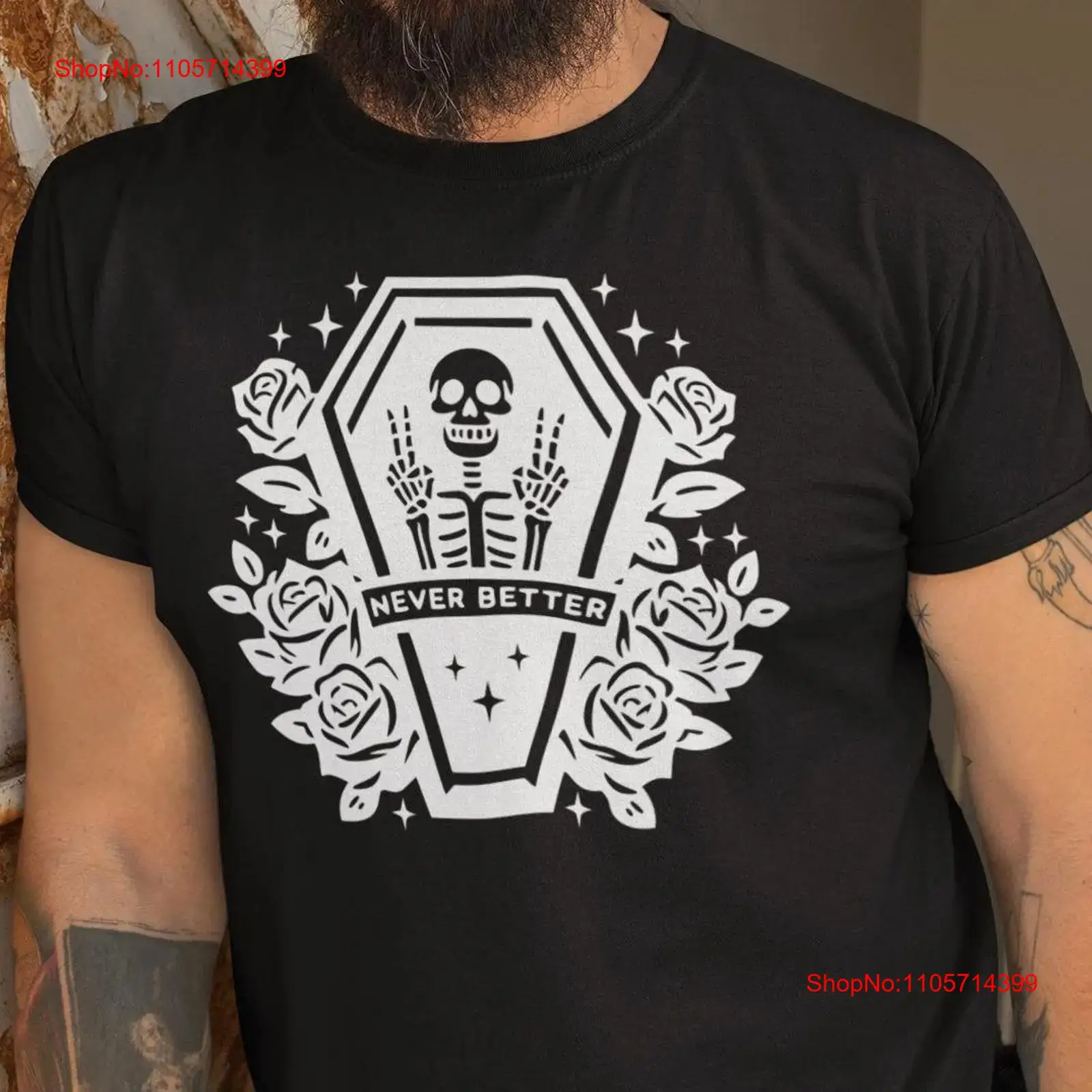 Quirky Vintage Fashion - เสื้อยืด Never Better ลายโครงกระดูกแสดงท่าสัญลักษณ์สันติภาพ ตลกขบขัน สำหรับสไตล์ลำลอง