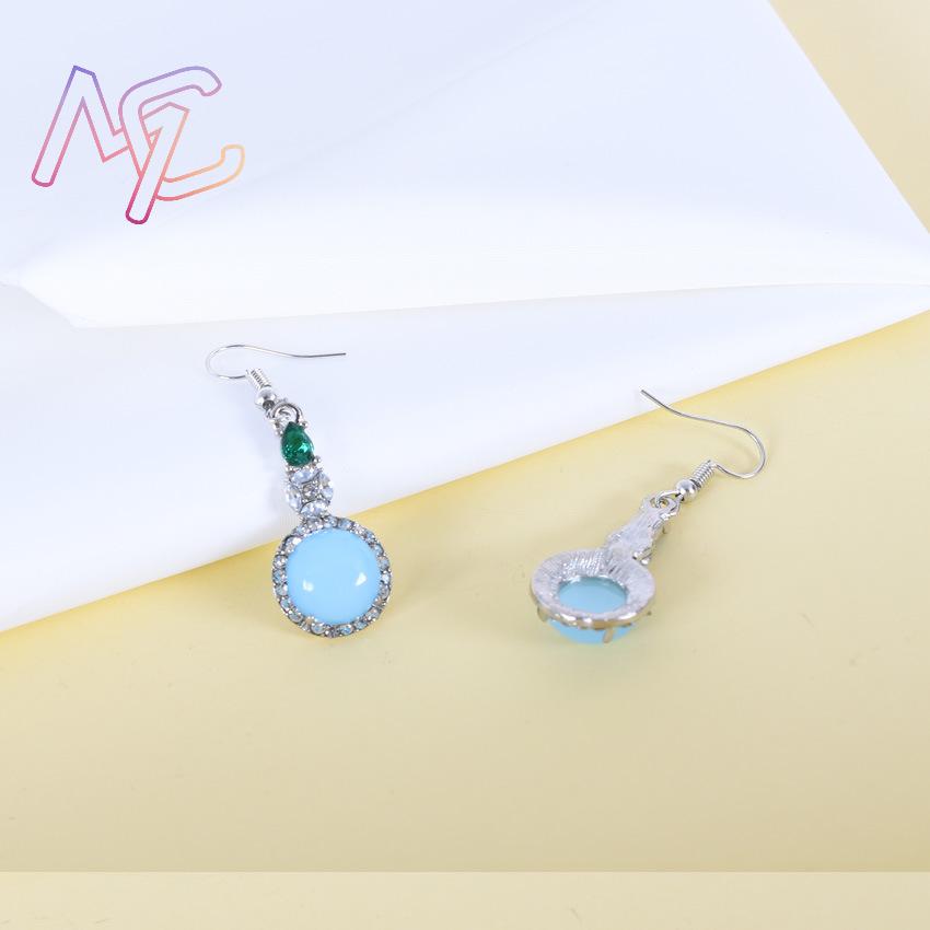 ต่างหูหยกธรรมชาติสีน้ำเงิน ดีไ - Vintage Fashion Accessories บทวิจารณ์และราคา