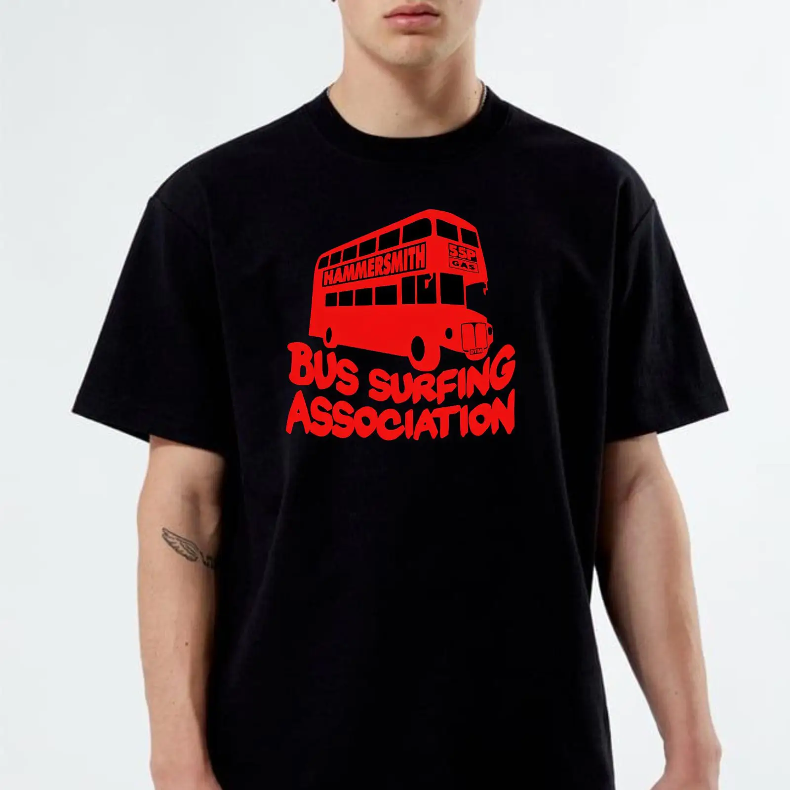 เสื้อยืดสมาคมเซิร์ฟบัสเรโทร ลอ - Vintage Fashion London บทวิจารณ์และราคา